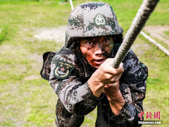 陸軍偵察兵日常訓(xùn)練內(nèi)容，深度解析與實(shí)戰(zhàn)應(yīng)用，陸軍偵察兵日常訓(xùn)練的深度解析與實(shí)戰(zhàn)應(yīng)用探討