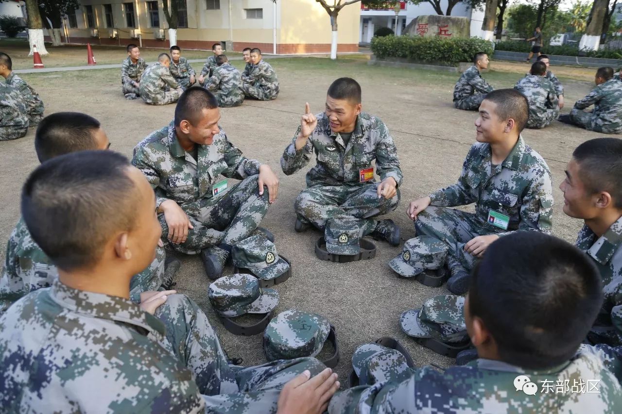 新兵下連最差的兵去哪？深度解讀軍營(yíng)中的成長(zhǎng)與挑戰(zhàn)，新兵下連，最差與最好的成長(zhǎng)挑戰(zhàn)深度解讀軍營(yíng)經(jīng)歷