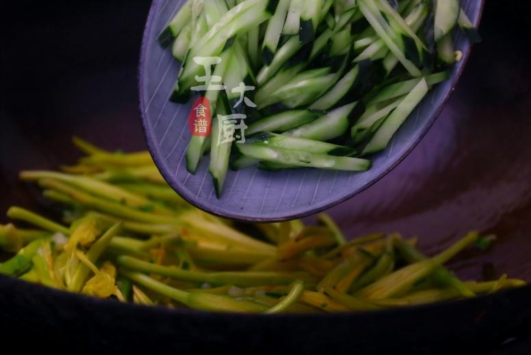 家常美味，黃花菜的做法大全，家常美味，黃花菜做法大全攻略