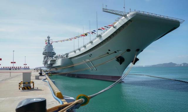 山東艦航母艦載機(jī)，中國(guó)海軍力量的新里程碑，山東艦航母艦載機(jī)，中國(guó)海軍力量的嶄新里程碑