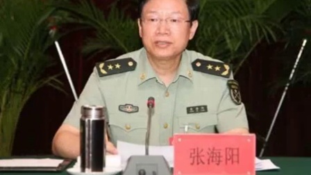 我軍三對(duì)父子上將，傳承與榮耀的典范，我軍三對(duì)父子傳承榮耀，三代上將譜寫傳承與榮耀典范